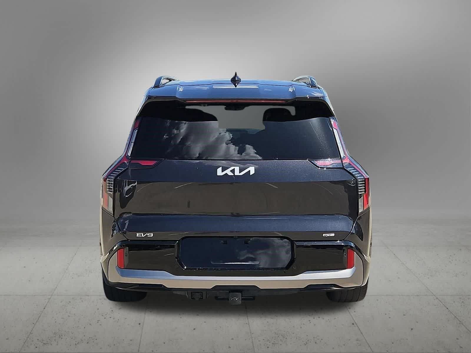 Certified 2024 Kia EV9 GT-Line AWD/4WD image 5