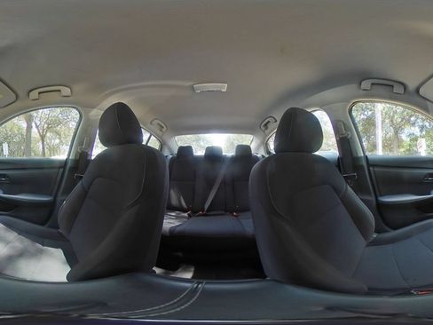 Used 2025 Nissan Sentra S FWD image 40