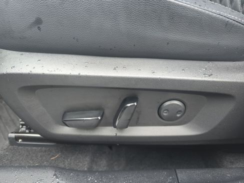 Used 2023 Mitsubishi Outlander SEL image 12