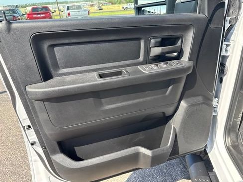 New 2026 RAM 3500 Tradesman AWD/4WD image 22