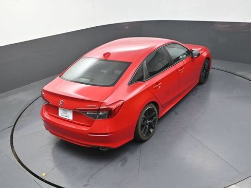 Used 2023 Honda Civic Sport image 17