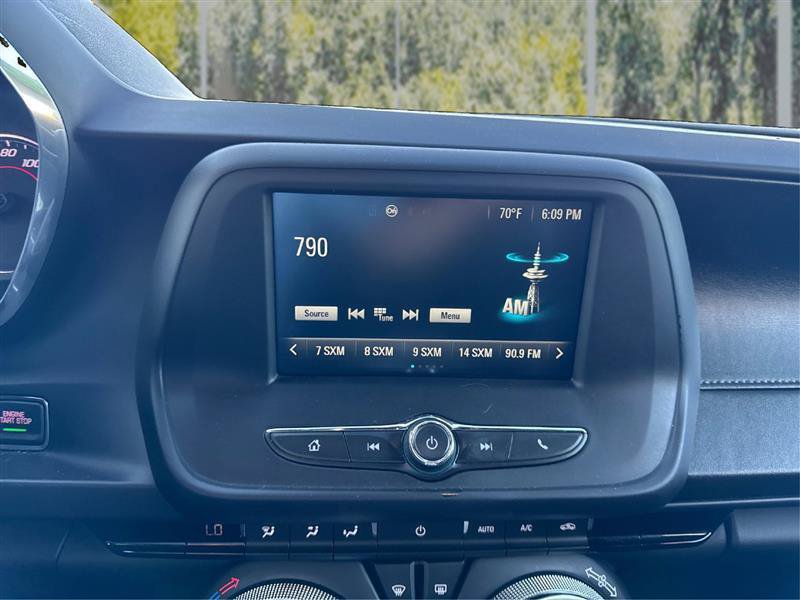 Used 2016 Chevrolet Camaro LT RWD image 15