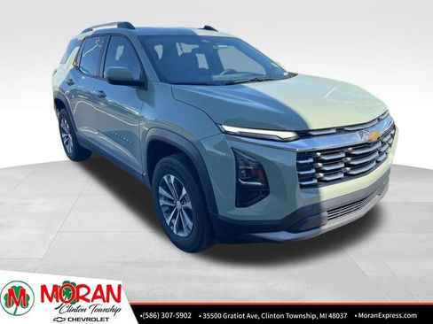 Certified 2025 Chevrolet Equinox LT w/ Convenience Package II image 2