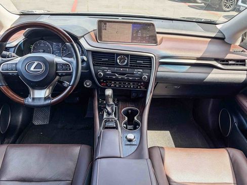 Used 2019 Lexus RX 350L AWD image 11