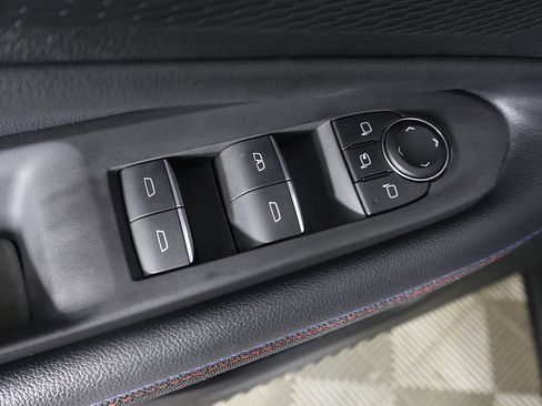 Used 2024 Chevrolet Blazer EV RS AWD/4WD image 39