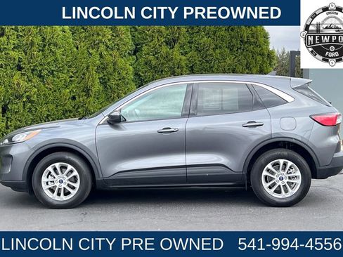 Used 2021 Ford Escape SE image 6