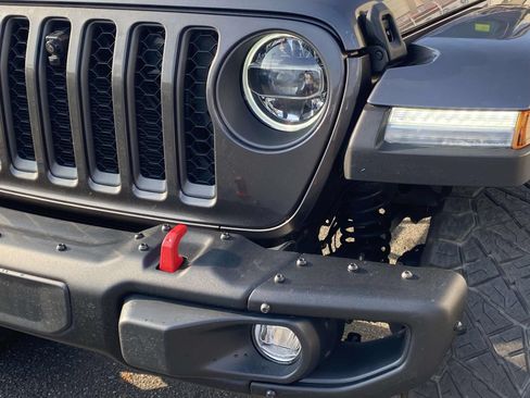 Used 2021 Jeep Gladiator Rubicon AWD/4WD image 5