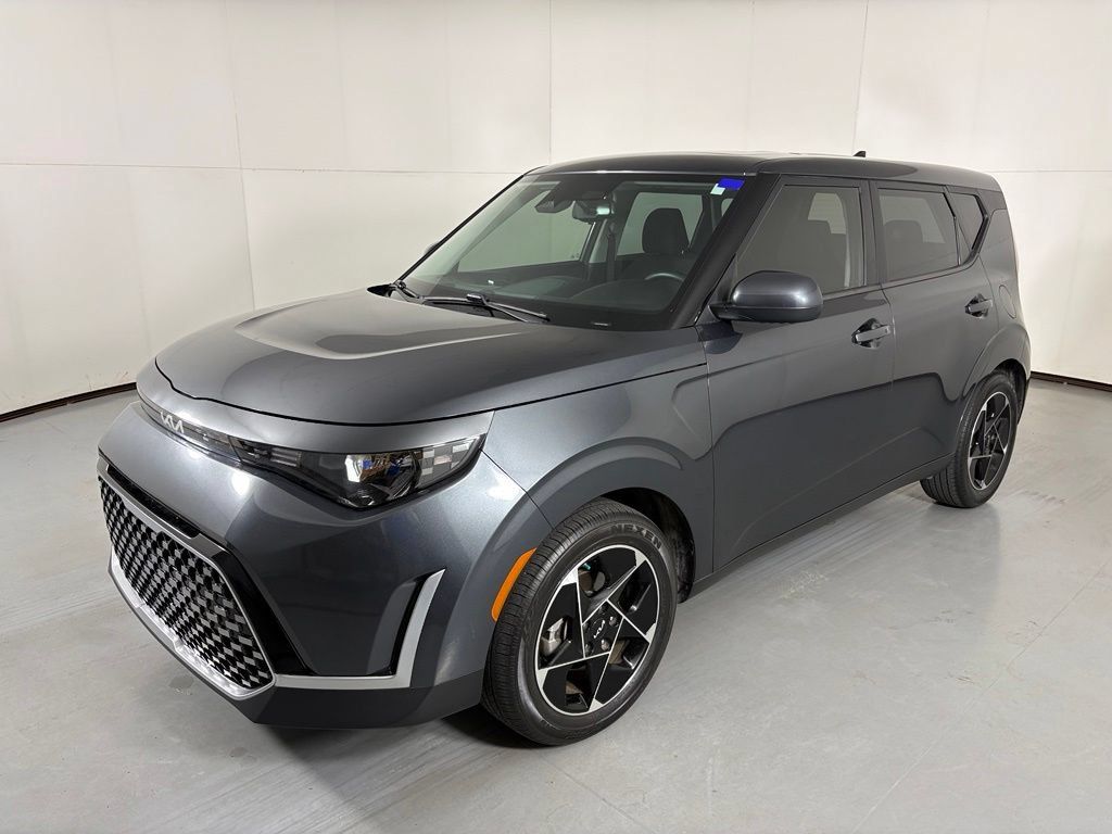 Used 2024 Kia Soul EX FWD image 4