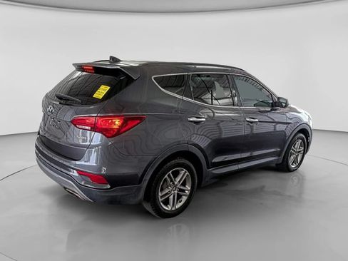 Used 2017 Hyundai Santa Fe Sport FWD image 7