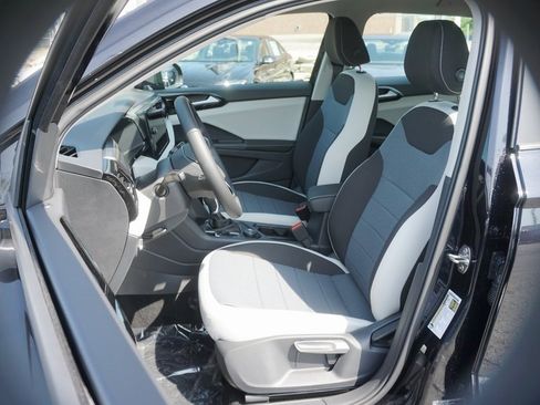 New 2025 Volkswagen Taos S image 7