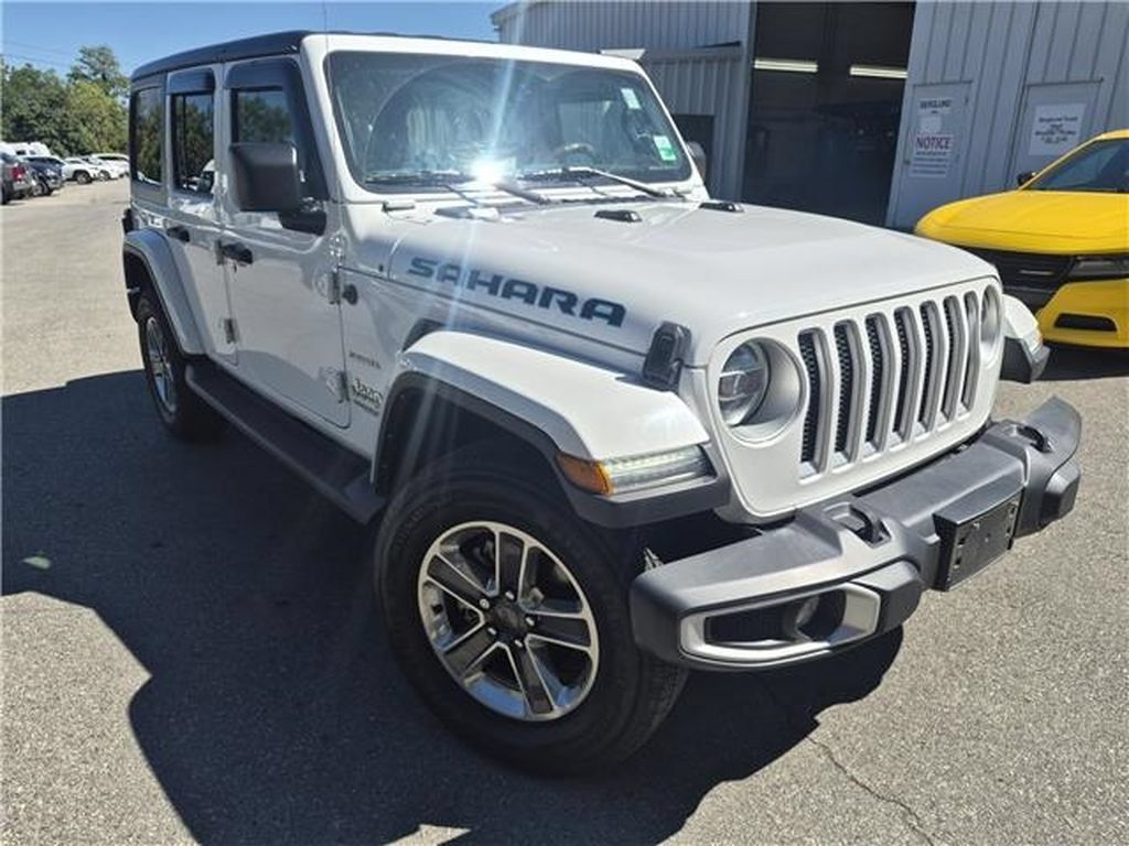 Used 2022 Jeep Wrangler Unlimited Sahara w/ LED Lighting Group AWD/4WD image 2