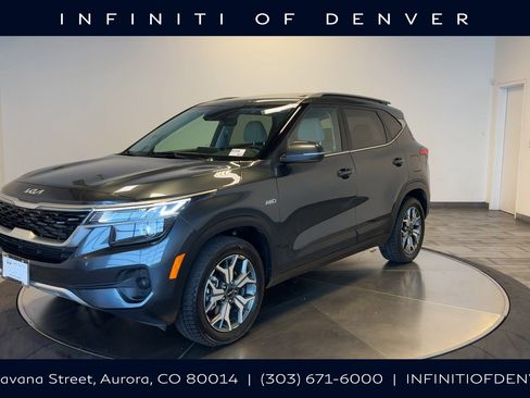 Used 2023 Kia Seltos EX image 1