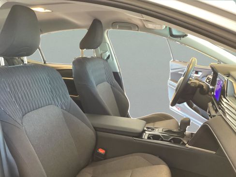 Certified 2025 Toyota Camry LE FWD image 22
