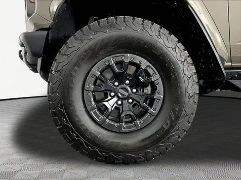 Used 2025 Ford Bronco Raptor AWD/4WD image 33