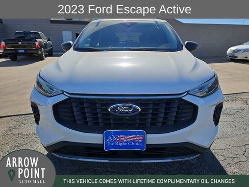 Used 2023 Ford Escape Active w/ Tech Pack #1 image 3