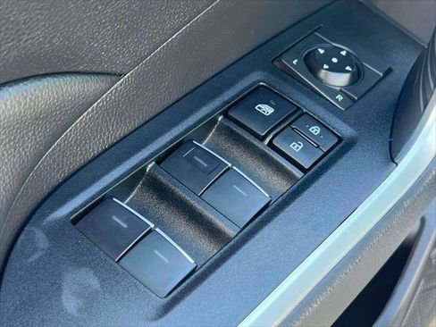 Certified 2025 Toyota RAV4 XLE AWD/4WD image 18