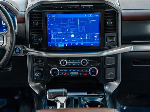 Certified 2023 Ford F150 Lariat w/ Equipment Group 502A High image 28