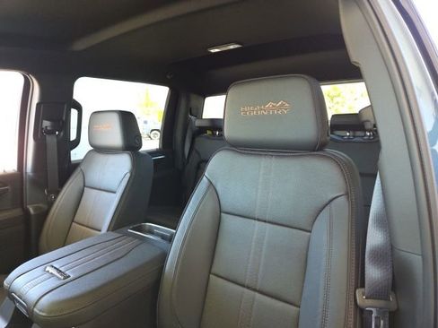 New 2026 Chevrolet Silverado 2500 High Country w/ Z71 Off-Road Package AWD/4WD image 27