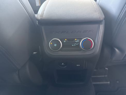 New 2026 Ford Explorer Active w/ Active Comfort Package image 15