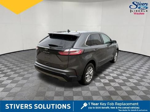Used 2023 Ford Edge SEL w/ Convenience Package AWD/4WD image 7