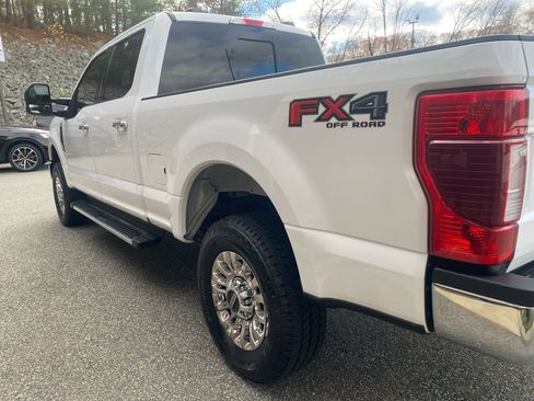 Used 2020 Ford F350 XLT w/ XLT Premium Package image 34