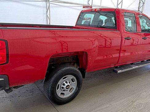 Used 2016 Chevrolet Silverado 2500 W/T RWD image 2