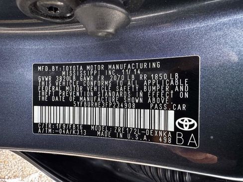 Used 2015 Toyota Corolla LE image 29