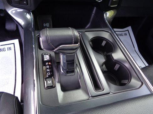 Used 2022 Ford F150 XLT w/ Equipment Group 302A High image 13