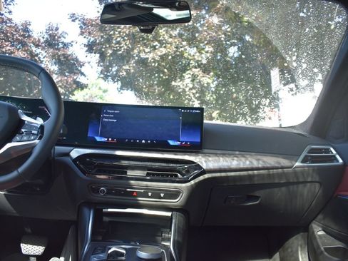 Used 2026 BMW 330i Sedan RWD image 30
