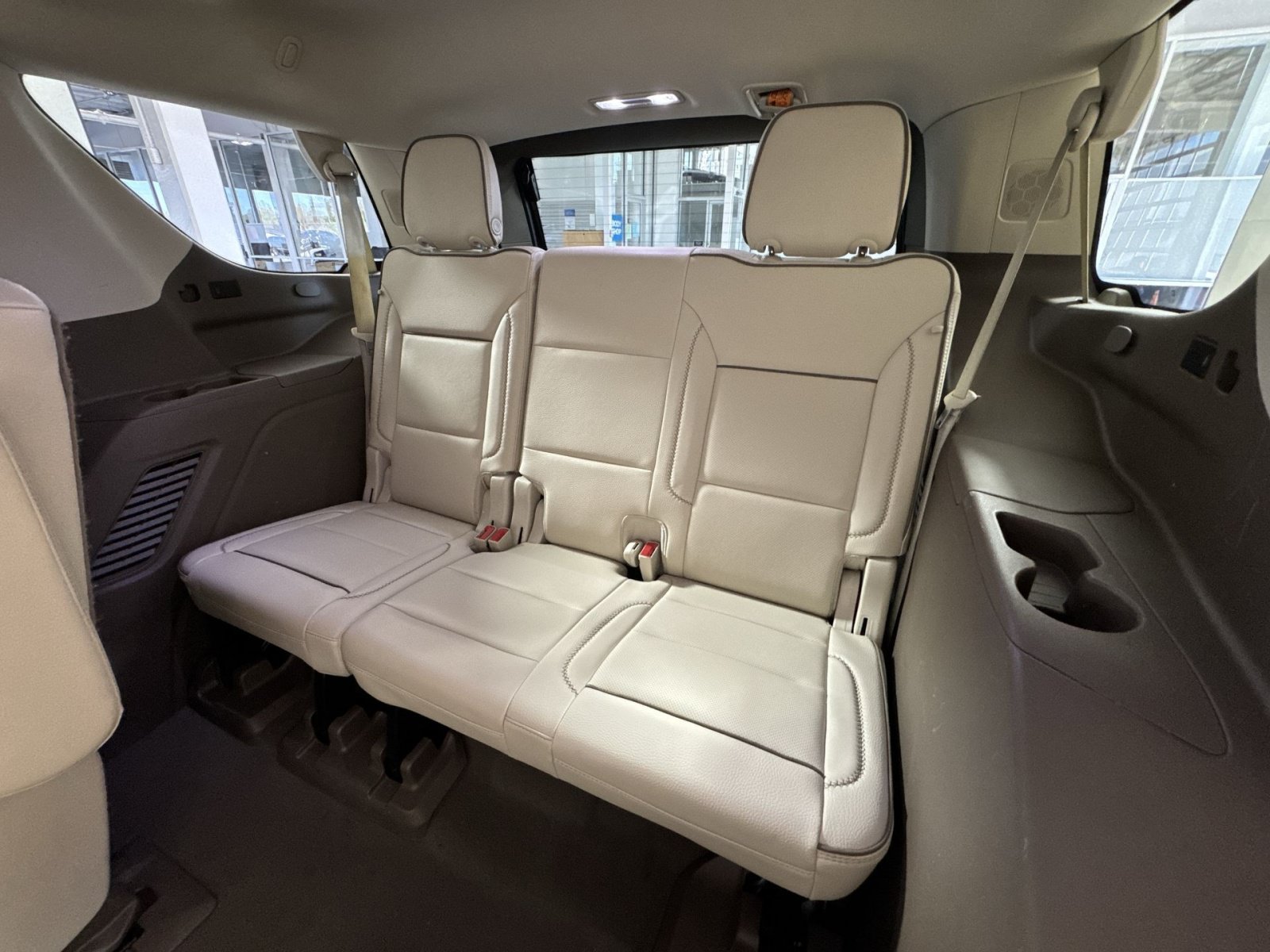 Used 2023 GMC Yukon Denali AWD/4WD image 26