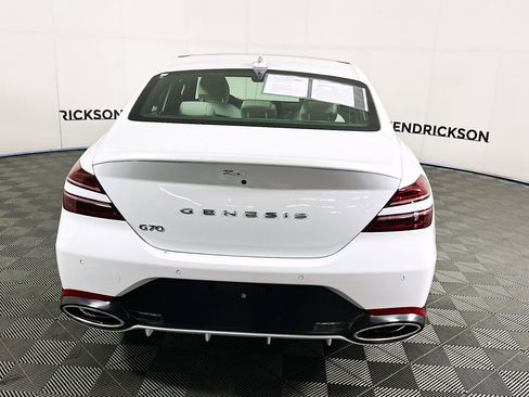 Used 2025 Genesis G70 2.5T w/ Sport Prestige Package image 4