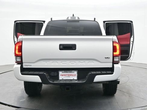 Used 2022 Toyota Tacoma SR5 w/ Technology Package image 35