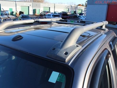 Used 2020 Nissan Frontier PRO-4X w/ Pro-4x Utility Package image 7