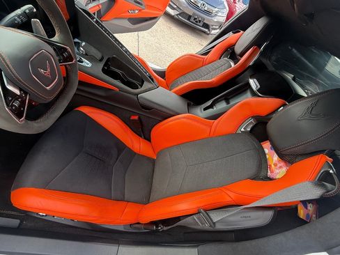 Used 2025 Chevrolet Corvette Stingray Premium Cpe w/ Stealth Interior Trim Package RWD image 22