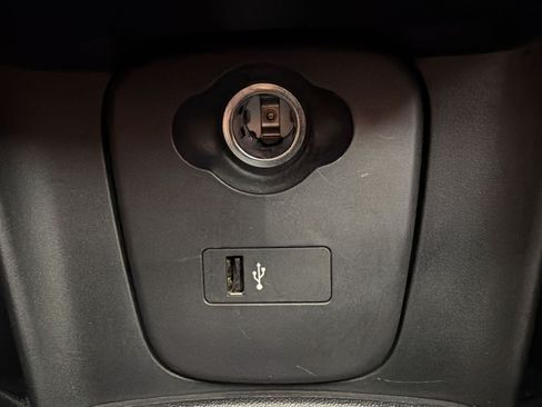 Used 2024 MINI Cooper S w/ Signature Upholstery Package FWD image 29