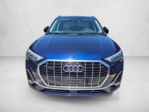 Used 2021 Audi Q3 2.0T Premium AWD/4WD image 2