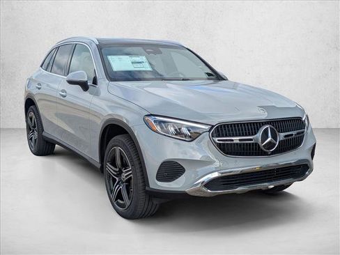 New 2026 Mercedes-Benz GLC 300 image 7