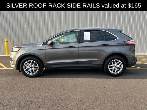 Used 2022 Ford Edge SEL w/ Convenience Package image 4