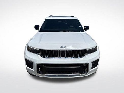 Used 2023 Jeep Grand Cherokee L Overland w/ MOPAR Finishing Package RWD image 2