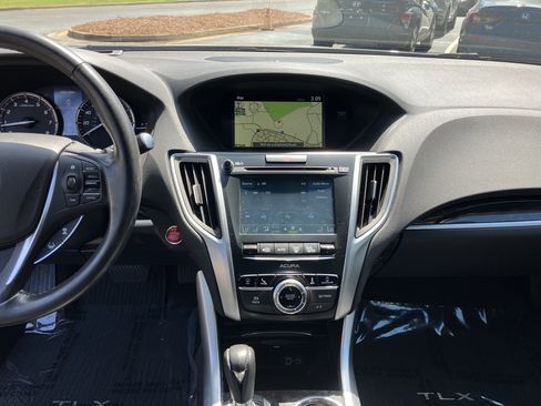 Used 2018 Acura TLX w/ Technology Package FWD image 25