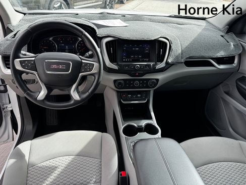 Used 2021 GMC Terrain SLE w/ Driver Convenience Package image 12