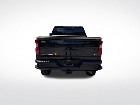 Used 2021 Chevrolet Silverado 2500 LTZ w/ Carhartt Edition AWD/4WD image 6