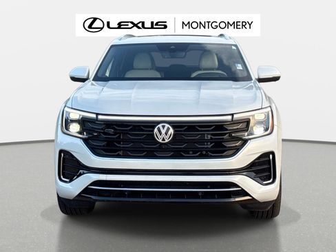 Used 2025 Volkswagen Atlas Cross Sport SEL Premium R-Line AWD/4WD image 5