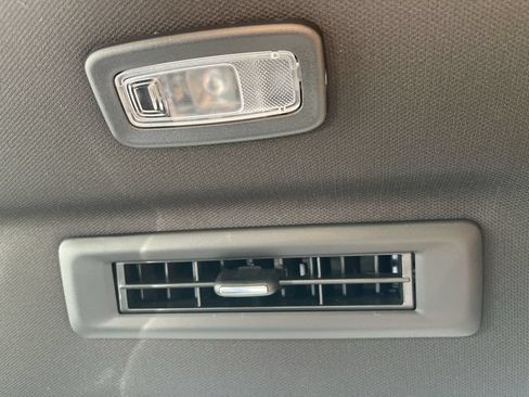 New 2026 GMC Yukon Denali w/ Advanced Technology Package AWD/4WD image 22