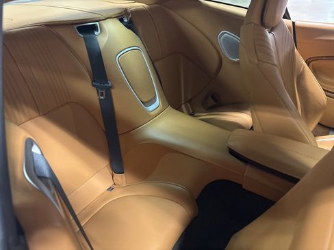 Used 2017 Aston Martin DB11 V12 image 10