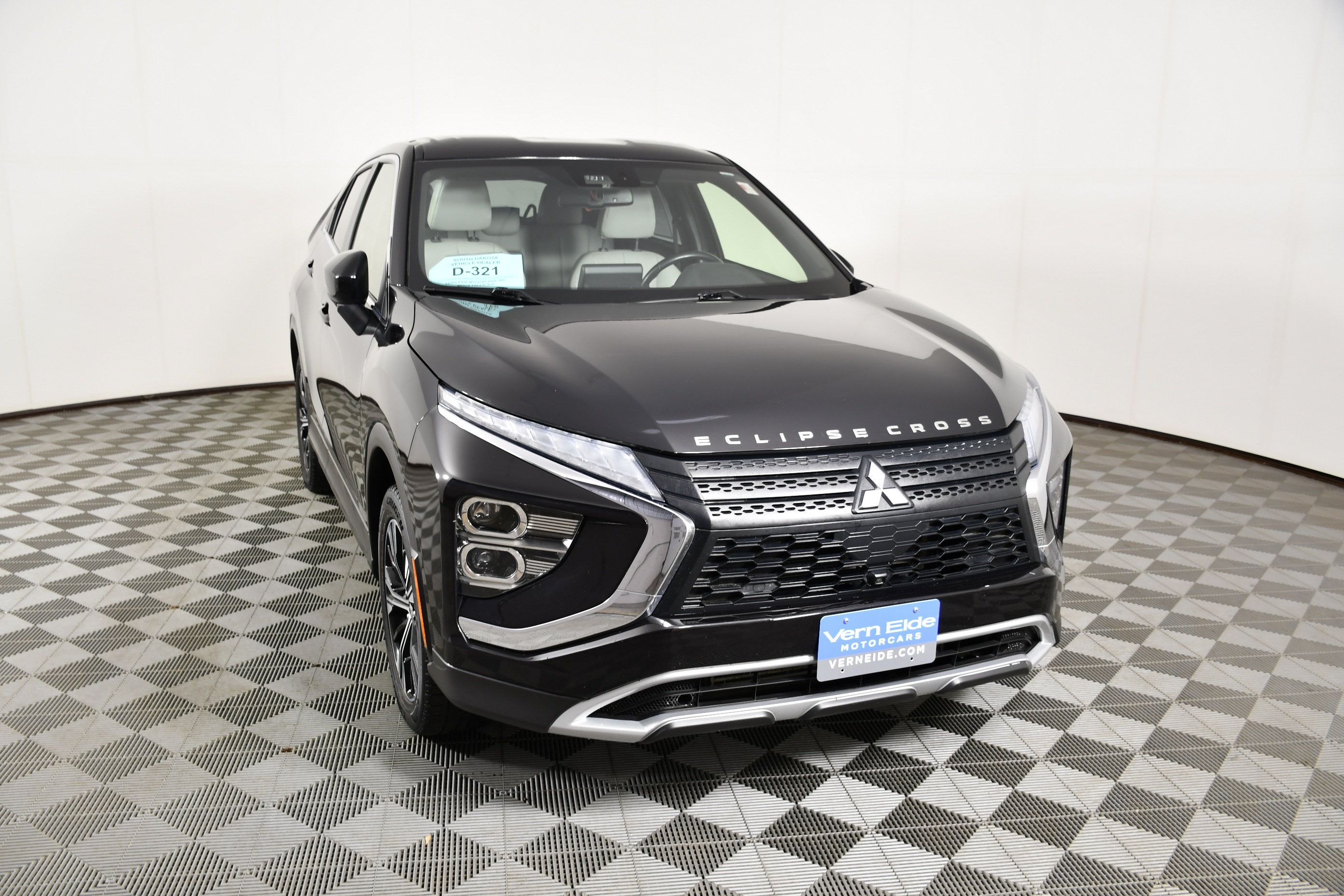 Used 2022 Mitsubishi Eclipse Cross SEL AWD/4WD image 3