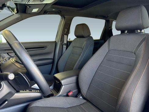 Certified 2025 Honda CR-V Sport image 5