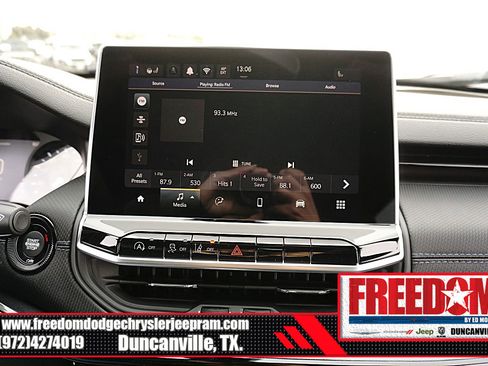 New 2026 Jeep Compass Latitude image 20