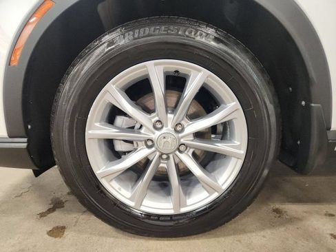 Used 2025 Honda CR-V EX image 10