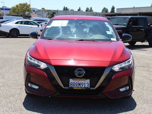 Used 2020 Nissan Sentra SR FWD image 2